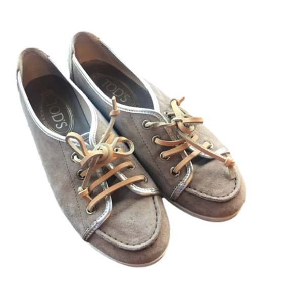 TOD’s suede lace up loafers - Picture 1 of 8